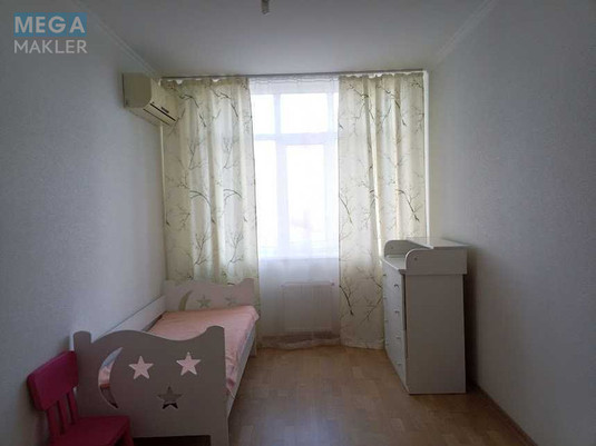 Оренда 3 кімнатної квартири, <a class="location-link" href="/kiev/" title="Недвижимость Київ">Київ</a>, <a class="location-link" href="/kiev/solomenskij/" title="Недвижимость Солом'янський район">Солом'янський р-н</a>, Лобановского ул., 4В (изображение 7)