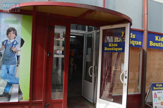 Оренда комерційної нерухомості, 127&nbsp;кв.м, под магазин, <a class="location-link" href="/kiev/" title="Недвижимость Київ">Київ</a>, <a class="location-link" href="/kiev/dneprovskij/" title="Недвижимость Дніпровський район">Дніпровський р-н</a>, Андрея Малышко ул., 5 (изображение 3)