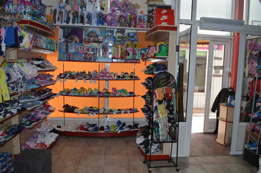 Оренда комерційної нерухомості, 127&nbsp;кв.м, под магазин, <a class="location-link" href="/kiev/" title="Недвижимость Київ">Київ</a>, <a class="location-link" href="/kiev/dneprovskij/" title="Недвижимость Дніпровський район">Дніпровський р-н</a>, Андрея Малышко ул., 5 (изображение 15)