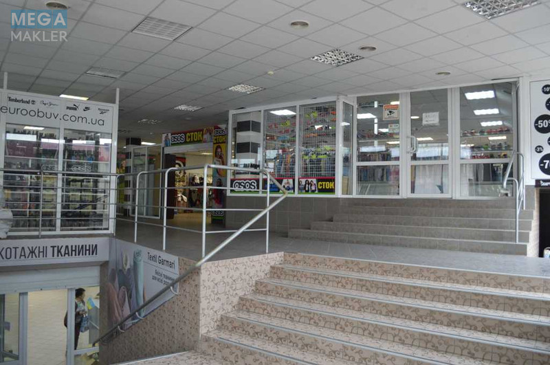 Оренда комерційної нерухомості, 127&nbsp;кв.м, под магазин, <a class="location-link" href="/kiev/" title="Недвижимость Київ">Київ</a>, <a class="location-link" href="/kiev/dneprovskij/" title="Недвижимость Дніпровський район">Дніпровський р-н</a>, Андрея Малышко ул., 5 (изображение 16)