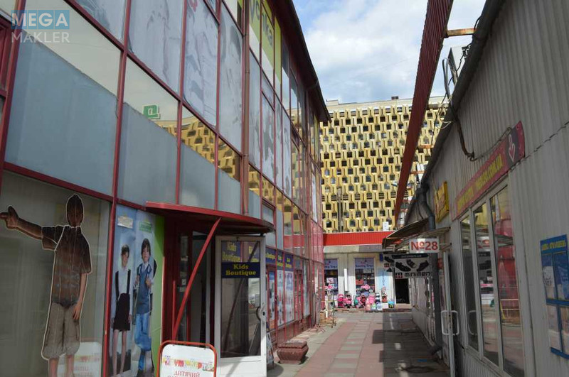 Оренда комерційної нерухомості, 127&nbsp;кв.м, под магазин, <a class="location-link" href="/kiev/" title="Недвижимость Київ">Київ</a>, <a class="location-link" href="/kiev/dneprovskij/" title="Недвижимость Дніпровський район">Дніпровський р-н</a>, Андрея Малышко ул., 5 (изображение 19)