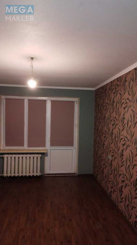 Продаж 1 кімнатної квартири (35/17/7), 4 пов. 9 пов. будинку, <a class="location-link" href="/kiev/" title="Недвижимость Київ">Київ</a>, <a class="location-link" href="/kiev/svyatoshinskij/" title="Недвижимость Святошинський район">Святошинський р-н</a>, Зодчих вул., 4 (изображение 7)