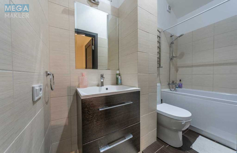 Оренда 5 кімнатної квартири, <a class="location-link" href="/kiev/" title="Недвижимость Київ">Київ</a>, <a class="location-link" href="/kiev/shevchenkovskij/" title="Недвижимость Шевченківський район">Шевченківський р-н</a>, Ярославов Вал ул., 11 (изображение 11)