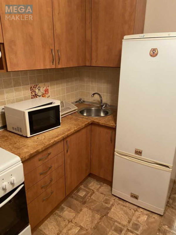 Оренда 1 кімнатної квартири, <a class="location-link" href="/kiev/" title="Недвижимость Київ">Київ</a>, <a class="location-link" href="/kiev/obolonskij/" title="Недвижимость Оболонський район">Оболонський р-н</a>, Північна вул., 54в (изображение 10)