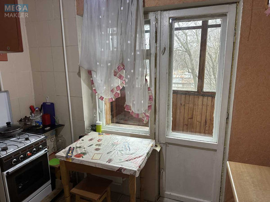 Оренда 1 кімнатної квартири, <a class="location-link" href="/kiev/" title="Недвижимость Київ">Київ</a>, <a class="location-link" href="/kiev/svyatoshinskij/" title="Недвижимость Святошинський район">Святошинський р-н</a>, Симиренка вул., 18а (изображение 8)