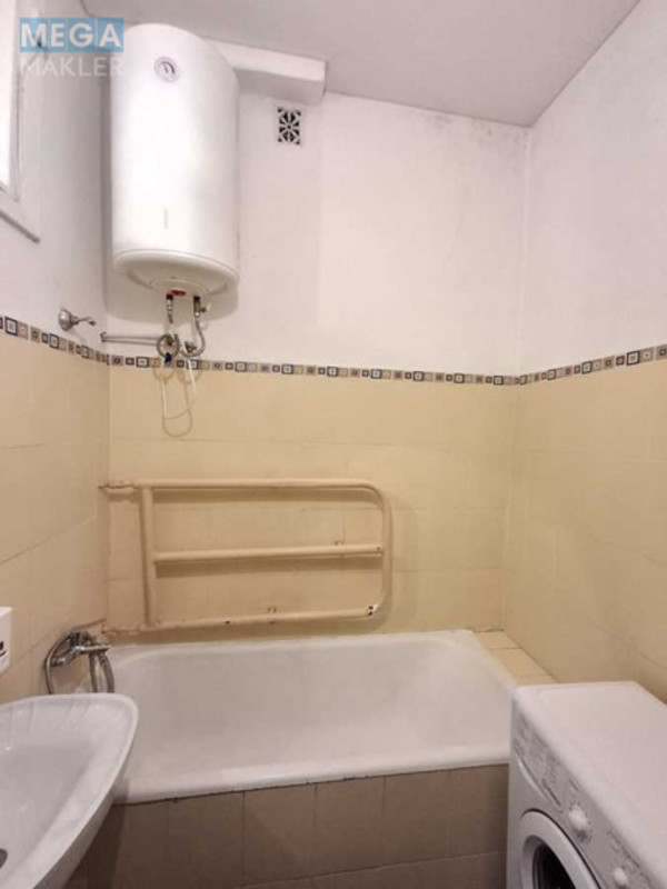 Продаж 2 кімнатної квартири (51/30/8), 5 пов. 5 пов. будинку, <a class="location-link" href="/kiev/" title="Недвижимость Київ">Київ</a>, <a class="location-link" href="/kiev/solomenskij/" title="Недвижимость Солом'янський район">Солом'янський р-н</a>, Івана Світличного вул., 6 (изображение 6)