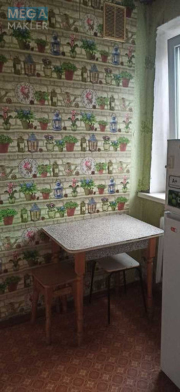 Оренда 1 кімнатної квартири, <a class="location-link" href="/kiev/" title="Недвижимость Київ">Київ</a>, <a class="location-link" href="/kiev/svyatoshinskij/" title="Недвижимость Святошинський район">Святошинський р-н</a>, Зодчих ул. (изображение 9)