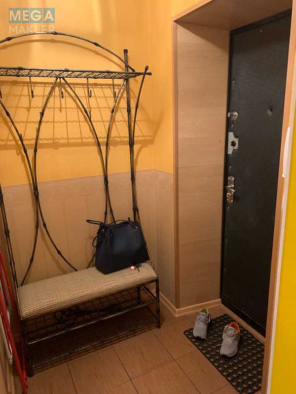 Оренда 1 кімнатної квартири, <a class="location-link" href="/kiev/" title="Недвижимость Київ">Київ</a>, <a class="location-link" href="/kiev/svyatoshinskij/" title="Недвижимость Святошинський район">Святошинський р-н</a>, Академіка Туполєва вул., 7а (изображение 4)