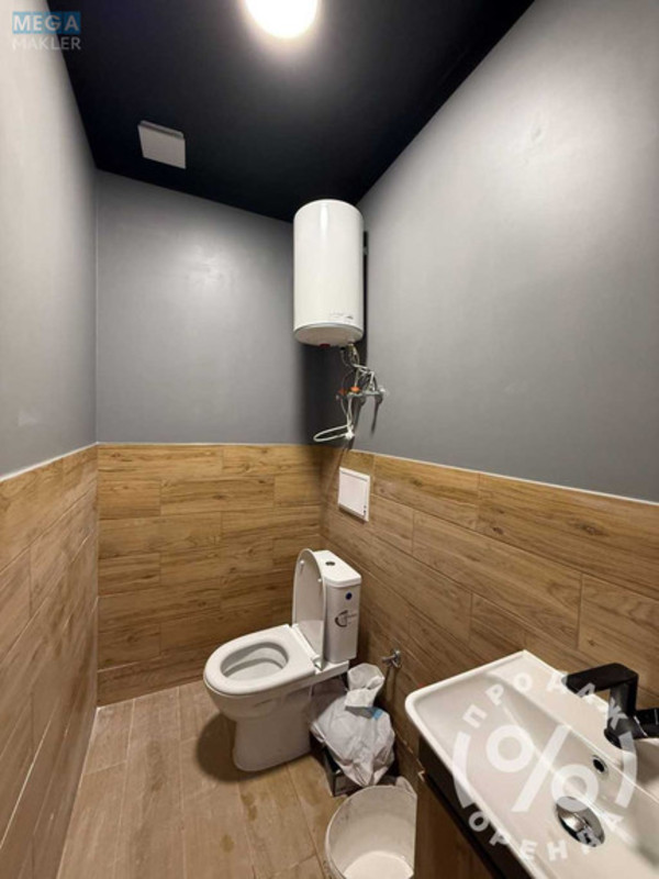 Продаж комерційної нерухомості, 45&nbsp;кв.м, под магазин, <a class="location-link" href="/kiev/" title="Недвижимость Київ">Київ</a>, <a class="location-link" href="/kiev/pecherskij/" title="Недвижимость Печерський район">Печерський р-н</a>, Німанська вул., 5 (изображение 6)