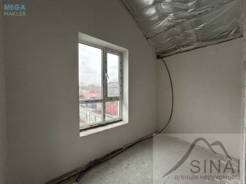 Продаж дома, 2&nbsp;поверху, 97&nbsp;кв.м, 3&nbsp;кімнати, ділянка 1&nbsp;сотка, <a class="location-link" href="/kiev/" title="Недвижимость Київ">Київ</a>, <a class="location-link" href="/kiev/dneprovskij/" title="Недвижимость Дніпровський район">Дніпровський р-н</a>, 208-а Садова вул., 1 (изображение 6)