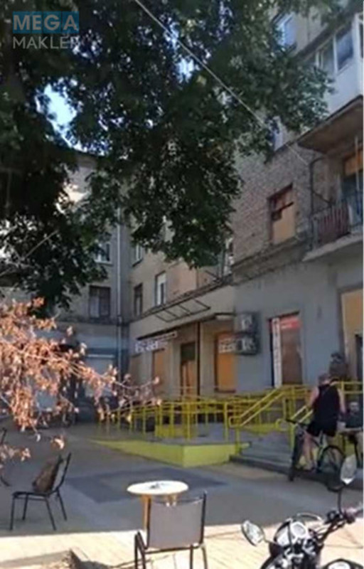 Продаж комерційної нерухомості, 286,60&nbsp;кв.м, под офис, <a class="location-link" href="/druzhkovka/" title="Недвижимость Дружківка">Дружківка</a>, вул. Соборна, 15 (изображение 2)