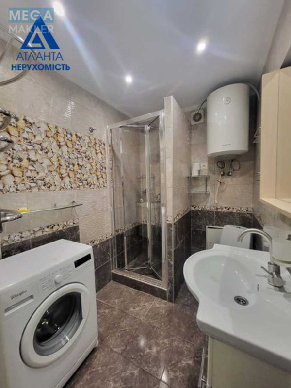 Продаж 3 кімнатної квартири (74/44/8), 1 пов. 5 пов. будинку, <a class="location-link" href="/lutsk/" title="Недвижимость Луцьк">Луцьк</a>, Конякіна, 21 (изображение 12)