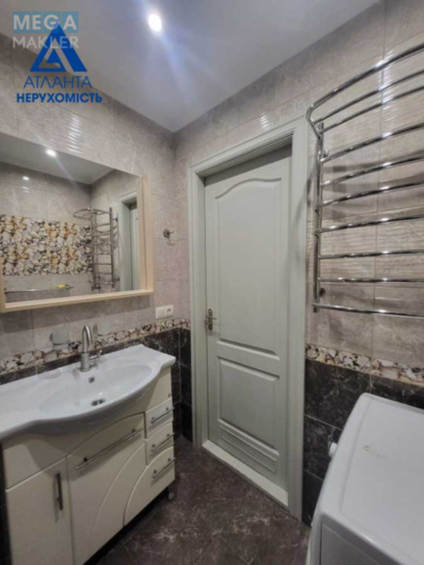 Продаж 3 кімнатної квартири (74/44/8), 1 пов. 5 пов. будинку, <a class="location-link" href="/lutsk/" title="Недвижимость Луцьк">Луцьк</a>, Конякіна, 21 (изображение 13)