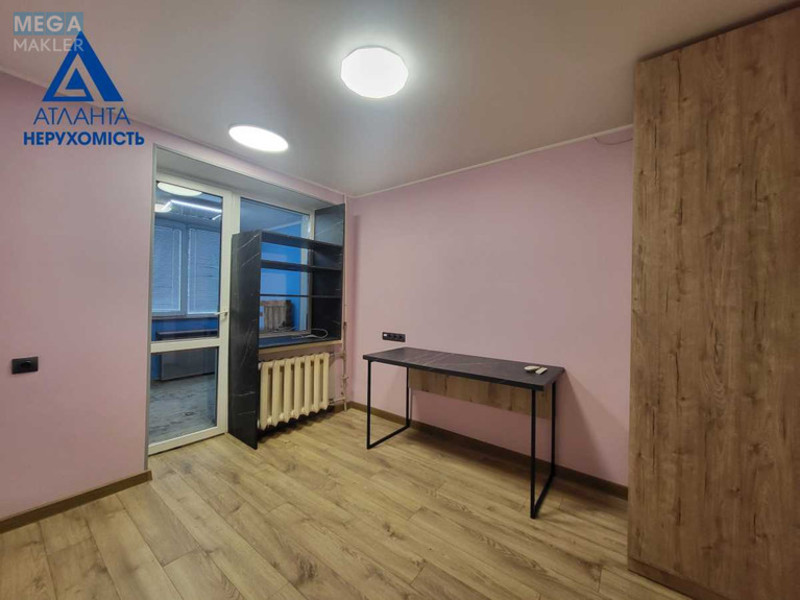 Продаж 3 кімнатної квартири (74/44/8), 1 пов. 5 пов. будинку, <a class="location-link" href="/lutsk/" title="Недвижимость Луцьк">Луцьк</a>, Конякіна, 21 (изображение 14)