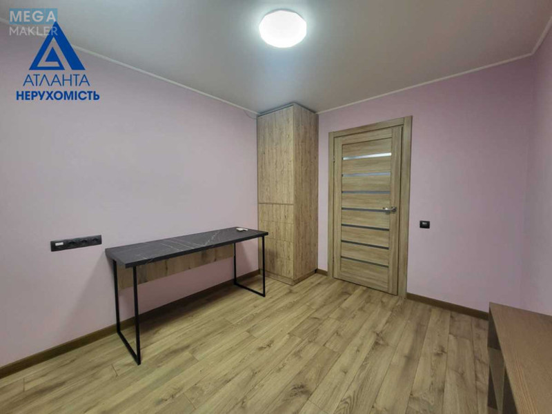 Продаж 3 кімнатної квартири (74/44/8), 1 пов. 5 пов. будинку, <a class="location-link" href="/lutsk/" title="Недвижимость Луцьк">Луцьк</a>, Конякіна, 21 (изображение 16)