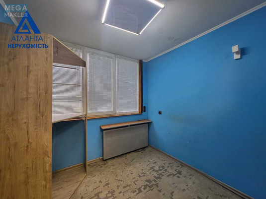 Продаж 3 кімнатної квартири (74/44/8), 1 пов. 5 пов. будинку, <a class="location-link" href="/lutsk/" title="Недвижимость Луцьк">Луцьк</a>, Конякіна, 21 (изображение 17)