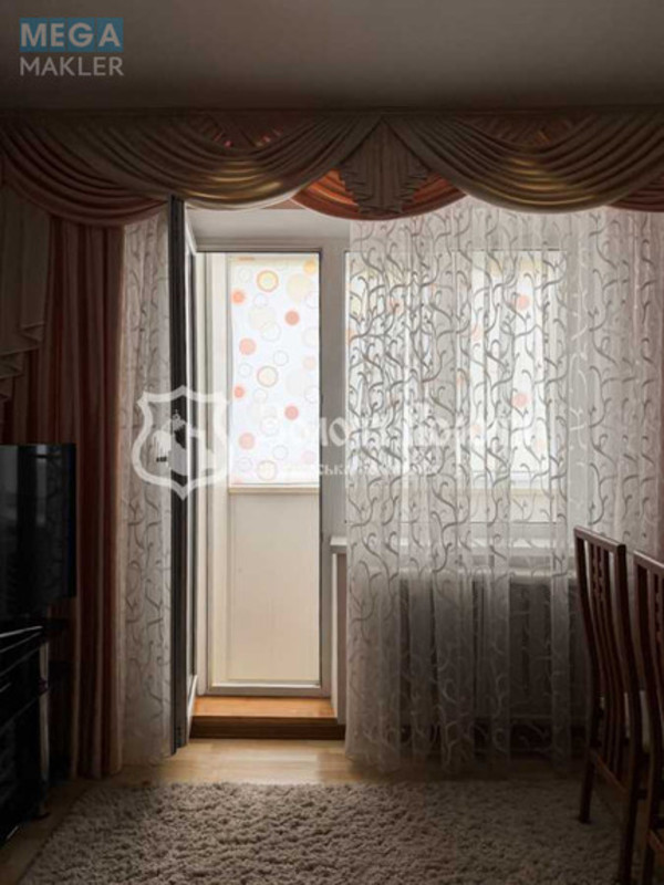 Продаж 2 кімнатної квартири (51/30/8), 5 пов. 9 пов. будинку, <a class="location-link" href="/kiev/" title="Недвижимость Київ">Київ</a>, <a class="location-link" href="/kiev/desnyanskij/" title="Недвижимость Деснянський район">Деснянський р-н</a>, Володимира Маяковського просп., 12 (изображение 3)