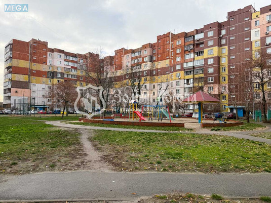 Продаж 2 кімнатної квартири (51/30/8), 5 пов. 9 пов. будинку, <a class="location-link" href="/kiev/" title="Недвижимость Київ">Київ</a>, <a class="location-link" href="/kiev/desnyanskij/" title="Недвижимость Деснянський район">Деснянський р-н</a>, Володимира Маяковського просп., 12 (изображение 21)