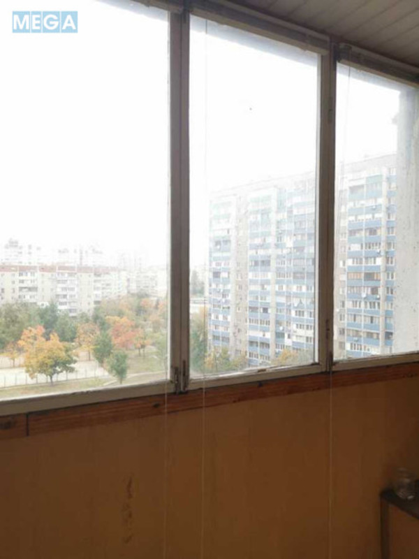 Оренда 3 кімнатної квартири, <a class="location-link" href="/kiev/" title="Недвижимость Київ">Київ</a>, <a class="location-link" href="/kiev/desnyanskij/" title="Недвижимость Деснянський район">Деснянський р-н</a>, Вікентія Беретті вул., 6 (изображение 9)