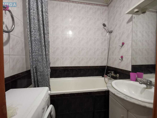 Оренда 3 кімнатної квартири, <a class="location-link" href="/kiev/" title="Недвижимость Київ">Київ</a>, <a class="location-link" href="/kiev/desnyanskij/" title="Недвижимость Деснянський район">Деснянський р-н</a>, Вікентія Беретті вул., 6 (изображение 16)