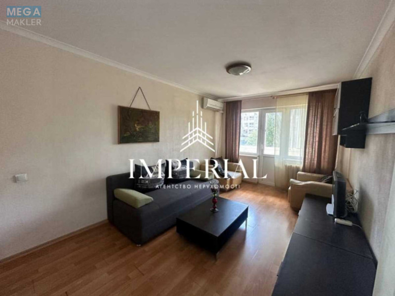 Оренда 3 кімнатної квартири, <a class="location-link" href="/kiev/" title="Недвижимость Київ">Київ</a>, <a class="location-link" href="/kiev/pecherskij/" title="Недвижимость Печерський район">Печерський р-н</a>, Мечникова ул., 7А (изображение 5)