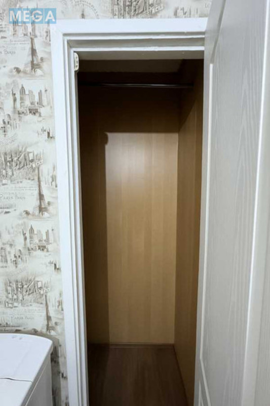 Продаж 1 кімнатної квартири (31/18/5), 8 пов. 9 пов. будинку, <a class="location-link" href="/kiev/" title="Недвижимость Київ">Київ</a>, <a class="location-link" href="/kiev/podolskij/" title="Недвижимость Подільський район">Подільський р-н</a>, Полкова вул., 55 (изображение 8)