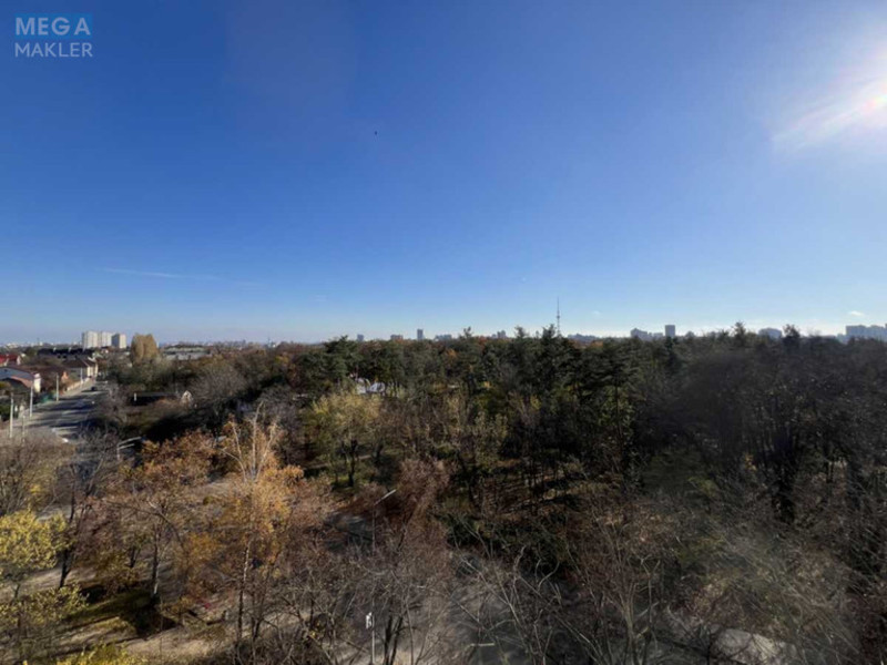 Продаж 1 кімнатної квартири (31/18/5), 8 пов. 9 пов. будинку, <a class="location-link" href="/kiev/" title="Недвижимость Київ">Київ</a>, <a class="location-link" href="/kiev/podolskij/" title="Недвижимость Подільський район">Подільський р-н</a>, Полкова вул., 55 (изображение 12)