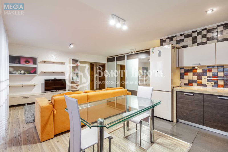 Продаж 3 кімнатної квартири (67/35/27), 9 пов. 9 пов. будинку, <a class="location-link" href="/kiev/" title="Недвижимость Київ">Київ</a>, <a class="location-link" href="/kiev/solomenskij/" title="Недвижимость Солом'янський район">Солом'янський р-н</a>, Сімї Ідзиковських вул., 25 (изображение 4)