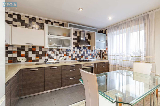 Продаж 3 кімнатної квартири (67/35/27), 9 пов. 9 пов. будинку, <a class="location-link" href="/kiev/" title="Недвижимость Київ">Київ</a>, <a class="location-link" href="/kiev/solomenskij/" title="Недвижимость Солом'янський район">Солом'янський р-н</a>, Сімї Ідзиковських вул., 25 (изображение 5)