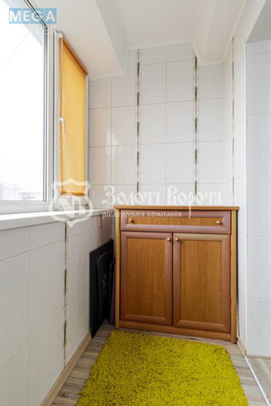 Продаж 3 кімнатної квартири (67/35/27), 9 пов. 9 пов. будинку, <a class="location-link" href="/kiev/" title="Недвижимость Київ">Київ</a>, <a class="location-link" href="/kiev/solomenskij/" title="Недвижимость Солом'янський район">Солом'янський р-н</a>, Сімї Ідзиковських вул., 25 (изображение 12)