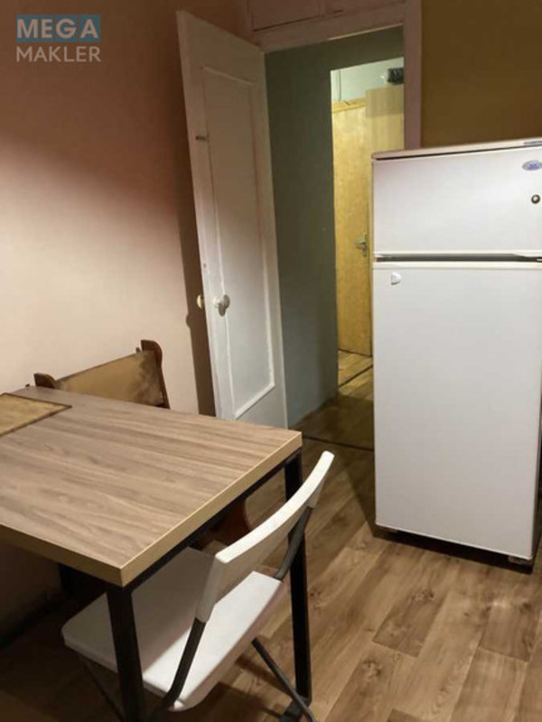 Оренда 2 кімнатної квартири, <a class="location-link" href="/kiev/" title="Недвижимость Київ">Київ</a>, <a class="location-link" href="/kiev/dneprovskij/" title="Недвижимость Дніпровський район">Дніпровський р-н</a>, Князя Романа Мстиславича вул., 18 (изображение 4)