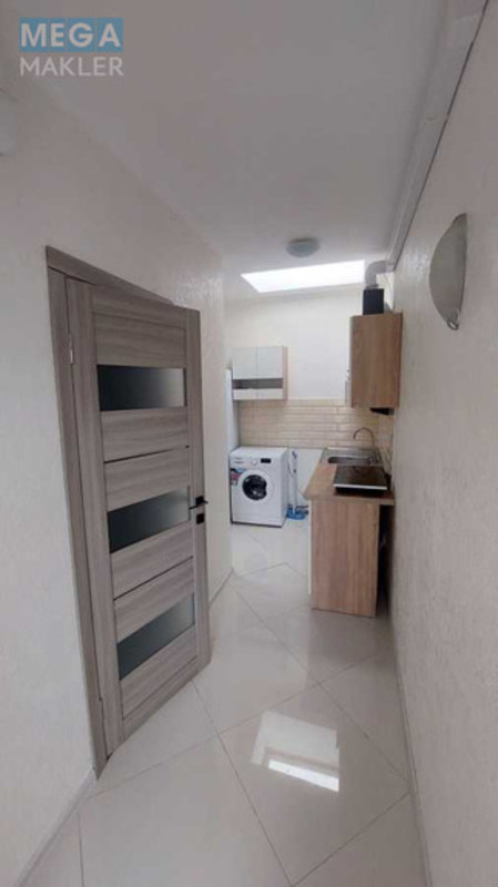 Оренда 1 кімнатної квартири, <a class="location-link" href="/odessa/" title="Недвижимость Одеса">Одеса</a>, <a class="location-link" href="/odessa/malinovskij/" title="Недвижимость Малиновський район">Малиновський р-н</a>, Косвенная, 20 (изображение 2)