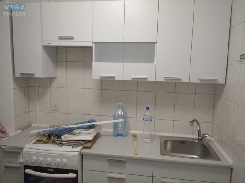 Оренда 4 кімнатні квартири, <a class="location-link" href="/odessa/" title="Недвижимость Одеса">Одеса</a>, <a class="location-link" href="/odessa/malinovskij/" title="Недвижимость Малиновський район">Малиновський р-н</a>, Генерала Петрова, 61а (изображение 5)