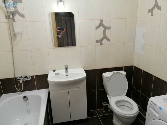 Оренда 1 кімнатної квартири, <a class="location-link" href="/kiev/" title="Недвижимость Київ">Київ</a>, <a class="location-link" href="/kiev/podolskij/" title="Недвижимость Подільський район">Подільський р-н</a>, Європейського Союзу просп., 41В (изображение 12)