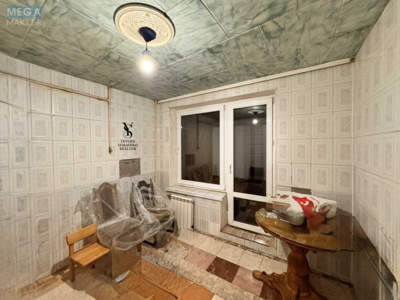 Продаж 1 кімнатної квартири (37/16/8), 2 пов. 16 пов. будинку, <a class="location-link" href="/kiev/" title="Недвижимость Київ">Київ</a>, <a class="location-link" href="/kiev/desnyanskij/" title="Недвижимость Деснянський район">Деснянський р-н</a>, Мілютенка вул., 17а (изображение 5)