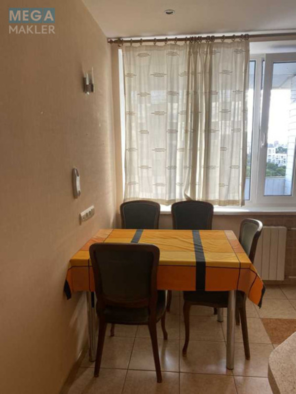 Оренда 3 кімнатної квартири, <a class="location-link" href="/kiev/" title="Недвижимость Київ">Київ</a>, <a class="location-link" href="/kiev/goloseevskij/" title="Недвижимость Голосіївський район">Голосіївський р-н</a>, Полковника Потєхіна вул., 2 (изображение 2)