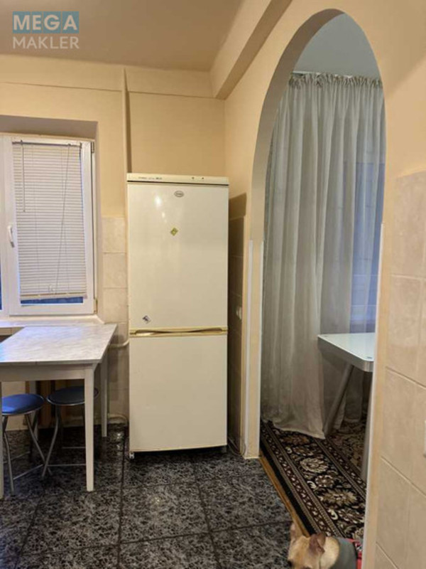 Оренда 2 кімнатної квартири, <a class="location-link" href="/kiev/" title="Недвижимость Київ">Київ</a>, <a class="location-link" href="/kiev/goloseevskij/" title="Недвижимость Голосіївський район">Голосіївський р-н</a>, Васильківська вул., 2 (изображение 2)