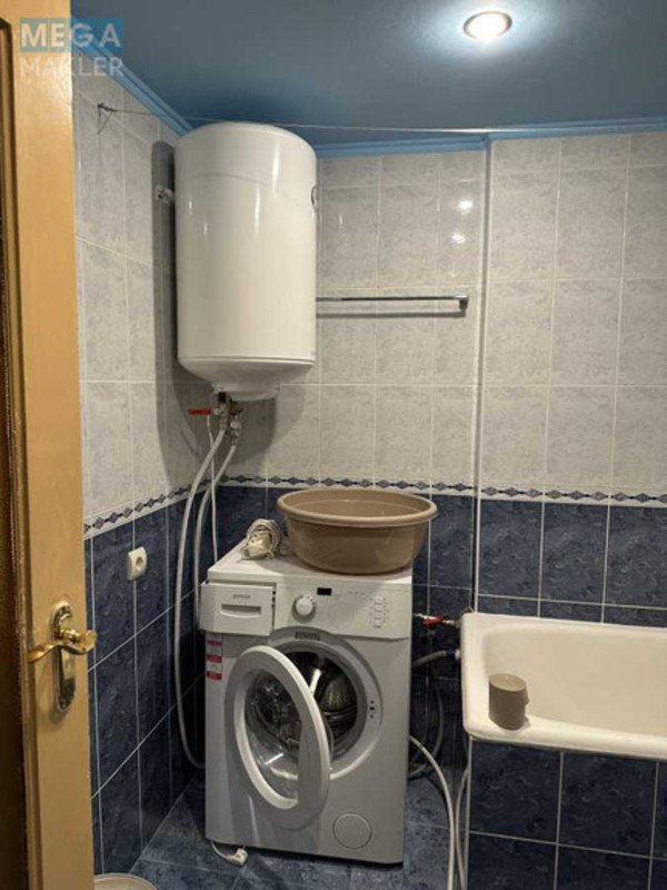 Оренда 2 кімнатної квартири, <a class="location-link" href="/kiev/" title="Недвижимость Київ">Київ</a>, <a class="location-link" href="/kiev/goloseevskij/" title="Недвижимость Голосіївський район">Голосіївський р-н</a>, Васильківська вул., 2 (изображение 6)