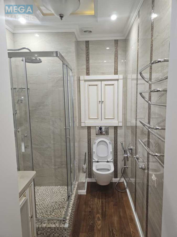 Оренда 4 кімнатні квартири, <a class="location-link" href="/kiev/" title="Недвижимость Київ">Київ</a>, <a class="location-link" href="/kiev/pecherskij/" title="Недвижимость Печерський район">Печерський р-н</a>, Ольгинская ул., 6 (изображение 13)