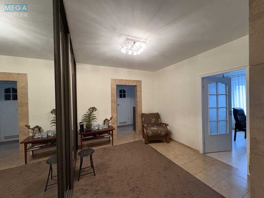 Оренда 2 кімнатної квартири, <a class="location-link" href="/kiev/" title="Недвижимость Київ">Київ</a>, <a class="location-link" href="/kiev/darnickij/" title="Недвижимость Дарницький район">Дарницький р-н</a>, Ревуцького вул., 13 (изображение 15)