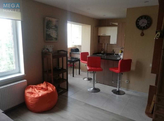 Оренда 1 кімнатної квартири, <a class="location-link" href="/kiev/" title="Недвижимость Київ">Київ</a>, <a class="location-link" href="/kiev/podolskij/" title="Недвижимость Подільський район">Подільський р-н</a>, Галицкая ул., 9 (изображение 2)