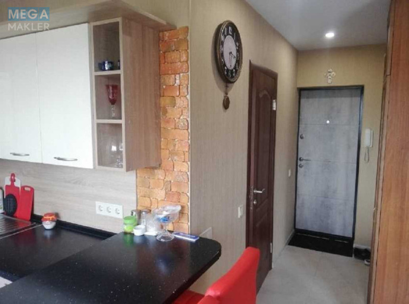 Оренда 1 кімнатної квартири, <a class="location-link" href="/kiev/" title="Недвижимость Київ">Київ</a>, <a class="location-link" href="/kiev/podolskij/" title="Недвижимость Подільський район">Подільський р-н</a>, Галицкая ул., 9 (изображение 5)