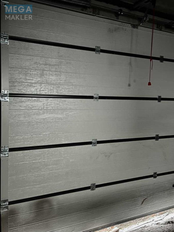 Продаж дома, 3&nbsp;поверху, 175&nbsp;кв.м, 6&nbsp;кімнат, ділянка 2&nbsp;сотки, <a class="location-link" href="/novoselki-selo-kv-kievo-svyatoshinskij-rajon/" title="Недвижимость Новосілки">Новосілки</a>, Молодіжна, 24 (изображение 10)