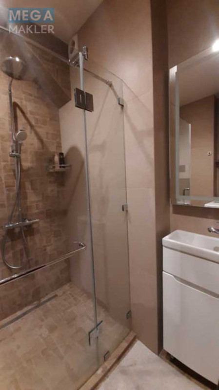 Продаж 3 кімнатної квартири (105/53/13), 8 пов. 9 пов. будинку, <a class="location-link" href="/kiev/" title="Недвижимость Київ">Київ</a>, <a class="location-link" href="/kiev/goloseevskij/" title="Недвижимость Голосіївський район">Голосіївський р-н</a>, Метрологічна вул., 40б (изображение 15)