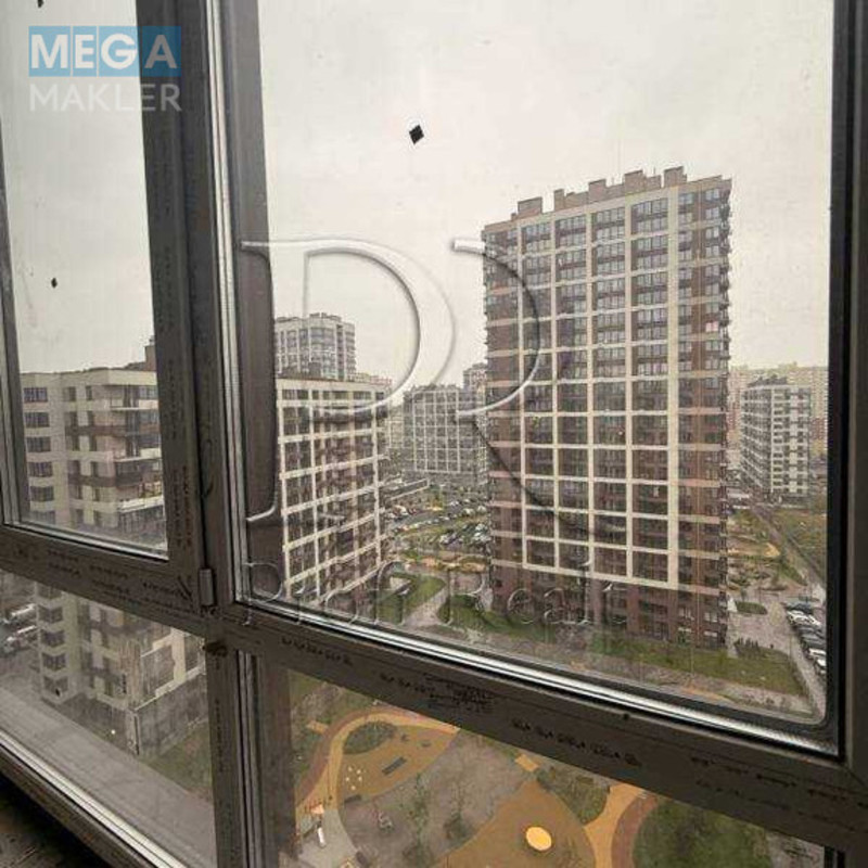 Продаж 4 кімнатної квартири (145/56/31), 13 пов. 14 пов. будинку, <a class="location-link" href="/kiev/" title="Недвижимость Київ">Київ</a>, <a class="location-link" href="/kiev/podolskij/" title="Недвижимость Подільський район">Подільський р-н</a>, Родини Крістерів вулиця, 16 (изображение 10)