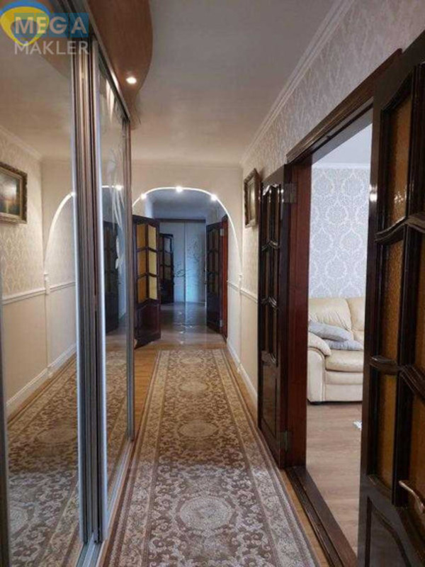 Продаж 4 кімнатної квартири (110/68/10), 7 пов. 10 пов. будинку, <a class="location-link" href="/odessa/" title="Недвижимость Одеса">Одеса</a>, <a class="location-link" href="/odessa/primorskij/" title="Недвижимость Приморський район">Приморський р-н</a>, Михайловская (изображение 2)