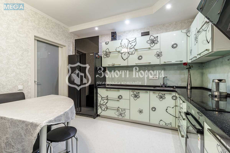 Продаж 4 кімнатної квартири (106,5/80/12), 9 пов. 15 пов. будинку, <a class="location-link" href="/kiev/" title="Недвижимость Київ">Київ</a>, <a class="location-link" href="/kiev/solomenskij/" title="Недвижимость Солом'янський район">Солом'янський р-н</a>, Федора Ернста вул., 8 (изображение 14)