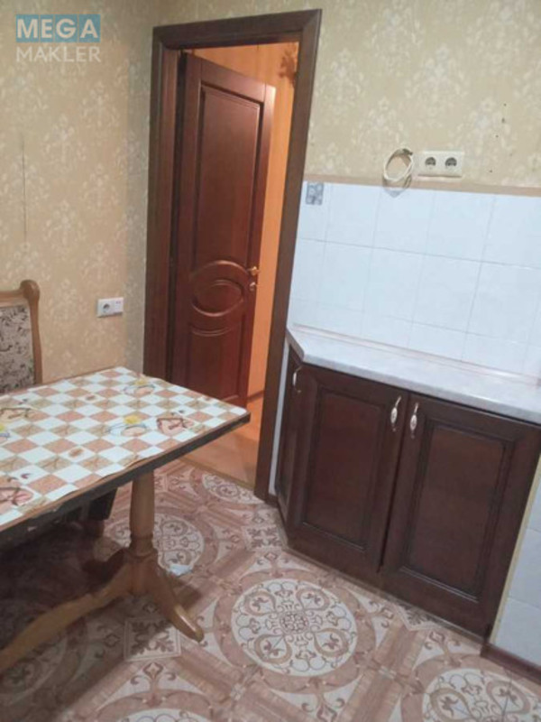 Оренда 1 кімнатної квартири, <a class="location-link" href="/odessa/" title="Недвижимость Одеса">Одеса</a>, <a class="location-link" href="/odessa/primorskij/" title="Недвижимость Приморський район">Приморський р-н</a>, Среднефонтанская, 30 (изображение 4)