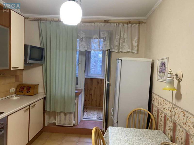 Оренда 1 кімнатної квартири, <a class="location-link" href="/kiev/" title="Недвижимость Київ">Київ</a>, <a class="location-link" href="/kiev/shevchenkovskij/" title="Недвижимость Шевченківський район">Шевченківський р-н</a>, Татарская ул., 7 (изображение 2)