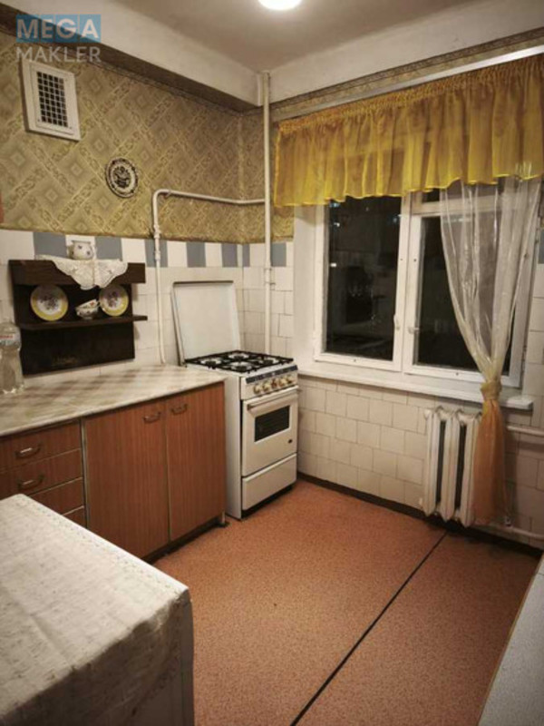 Оренда 2 кімнатної квартири, <a class="location-link" href="/kiev/" title="Недвижимость Київ">Київ</a>, <a class="location-link" href="/kiev/dneprovskij/" title="Недвижимость Дніпровський район">Дніпровський р-н</a>, Русановский бульв., 5 (изображение 9)